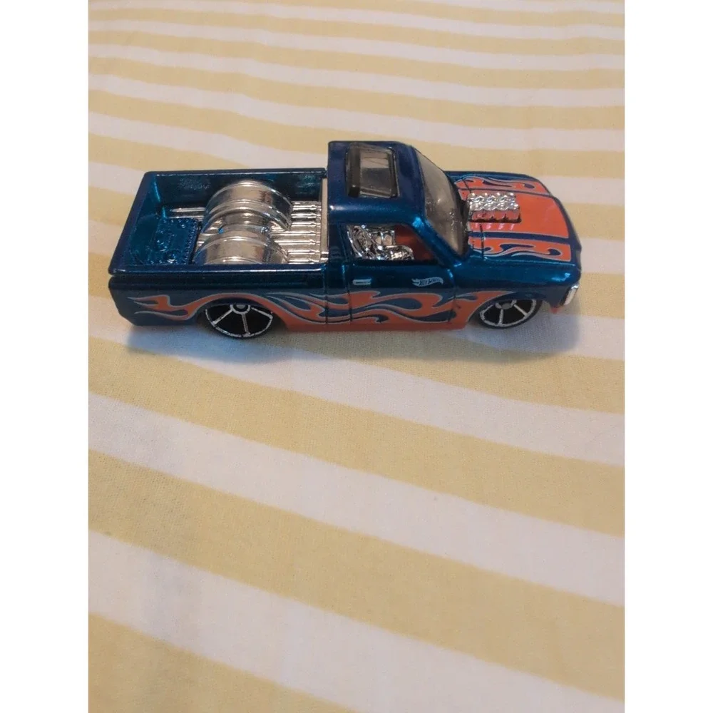 Hot Wheels Custom 72 Chevy Luv Pickup Truck 2015 Blue Hot Trucks Rare 1:64